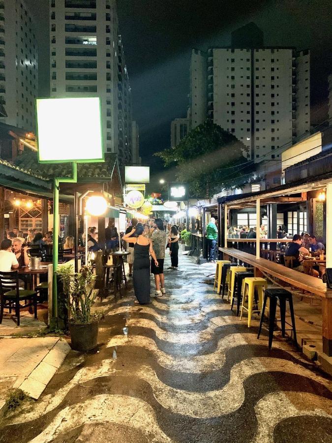Studio 811 Pitangueiras - Edificio Bandeirantes - Com Estacionamento Incluido Guarujá Buitenkant foto